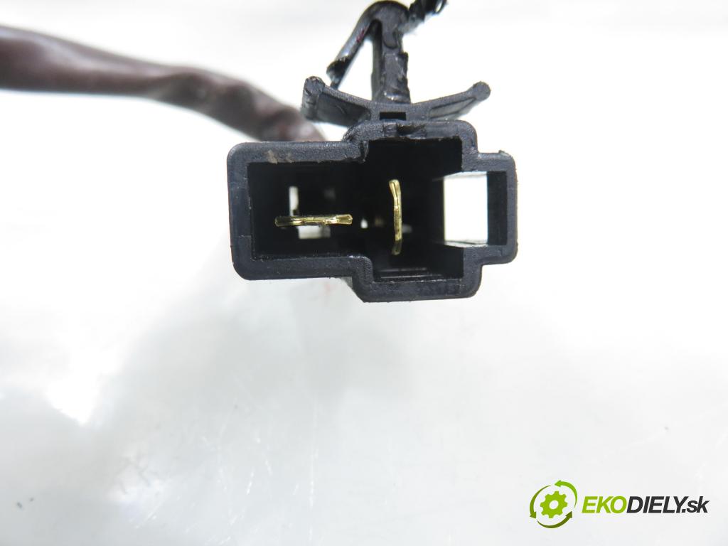CHEVROLET spar HB 2013 50,00 1.0 S-TEC II 16V - B10D1 995,00 mechanismus oken 98810M3010