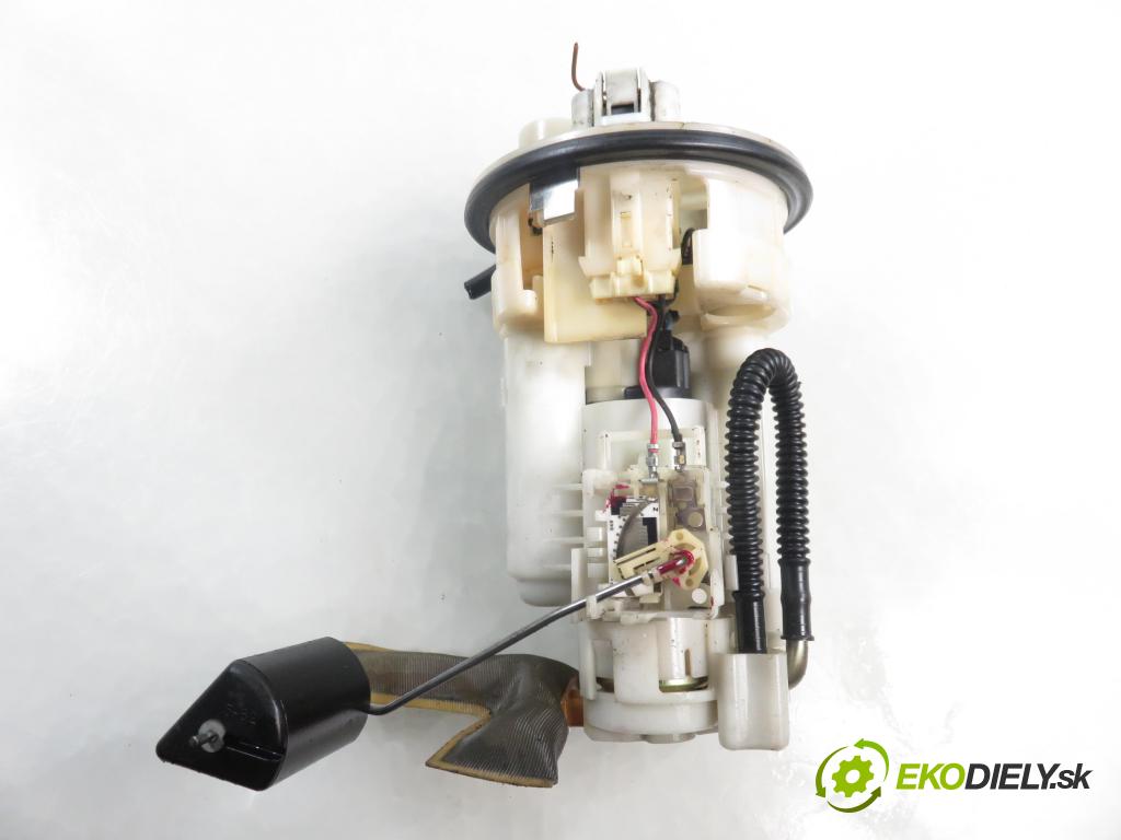 TOYOTA COROLLA Verso (_E12_) MINIVAN 2003 99,00 1.8 VVT-i 135 (ZZE122_) - 1ZZ-FE 1794,00 pumpa paliva 7702012481 ; 1019617610