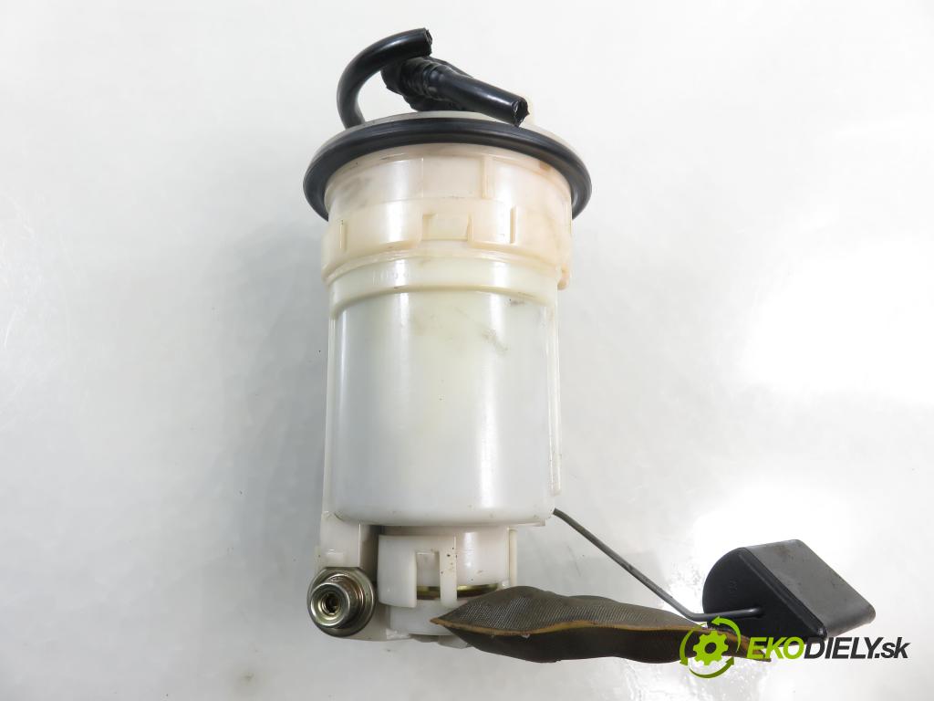 TOYOTA COROLLA Verso (_E12_) MINIVAN 2003 99,00 1.8 VVT-i 135 (ZZE122_) - 1ZZ-FE 1794,00 pumpa paliva 7702012481 ; 1019617610