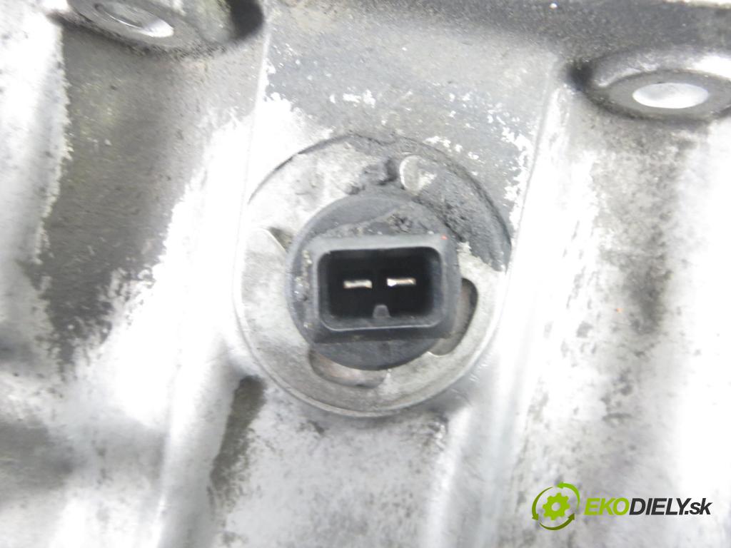 OPEL VECTRA C (Z02) LIFTBACK 2004 92,00 2.2 DTI 16V 125 - Y 22 DTR 2172,00 Vaňa olejová R90400247 ; 0822680 (Olejová vaňa)