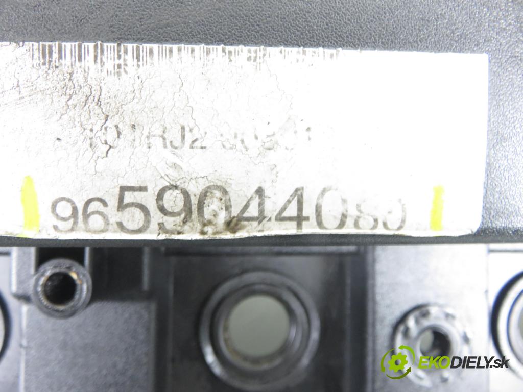 PEUGEOT BOXER Skrzynia FURGON 2007 88,00 2.2 HDi 120 - 4HU (P22DTE) 2198,00 kryt Ventilů 9659044080 ; 6C1Q6K271BF