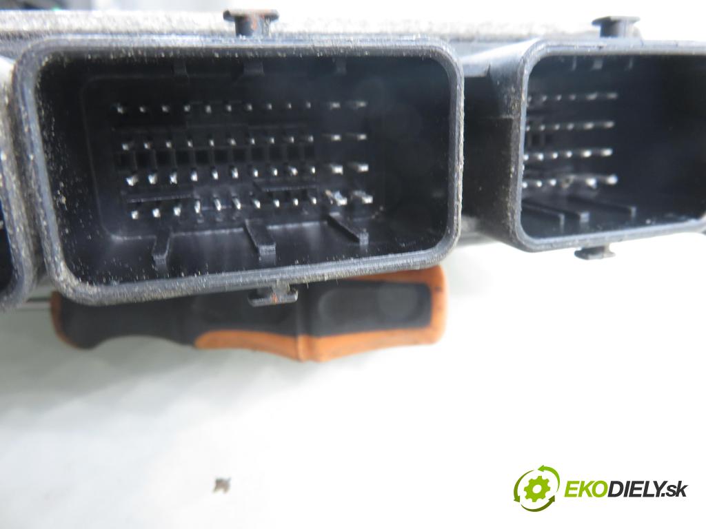 RENAULT CLIO III Grandtour (KR0/1_) KOMBI 2009 65,00 1.5 dCi - K9K 772 1461,00 Riadiaca jednotka Motor S126074108B ; 8200847131 ; 8200680832