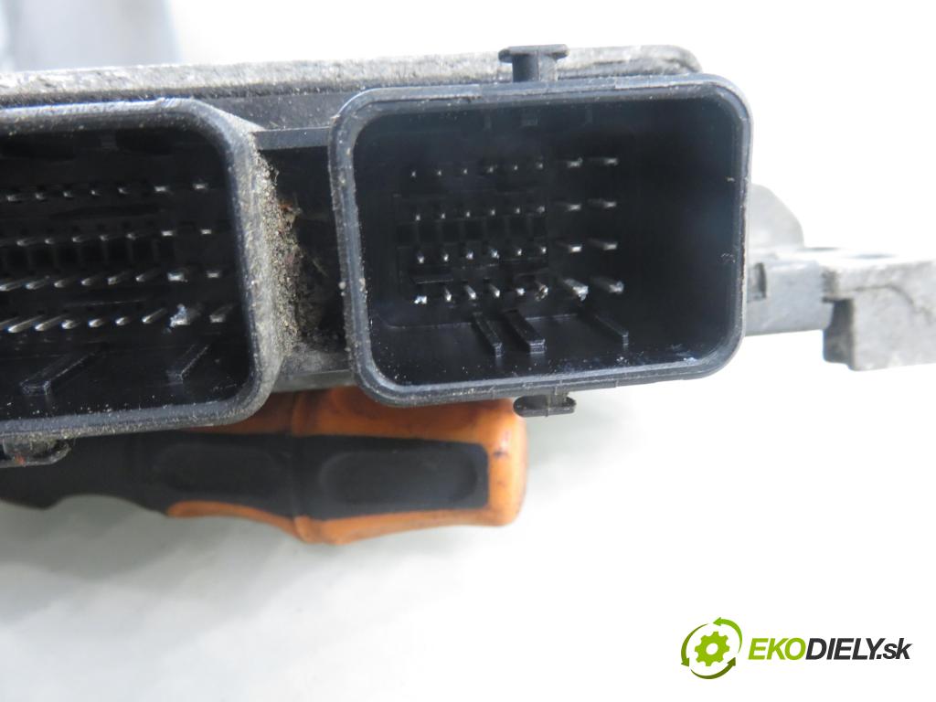 RENAULT CLIO III Grandtour (KR0/1_) KOMBI 2009 65,00 1.5 dCi - K9K 772 1461,00 Riadiaca jednotka Motor S126074108B ; 8200847131 ; 8200680832