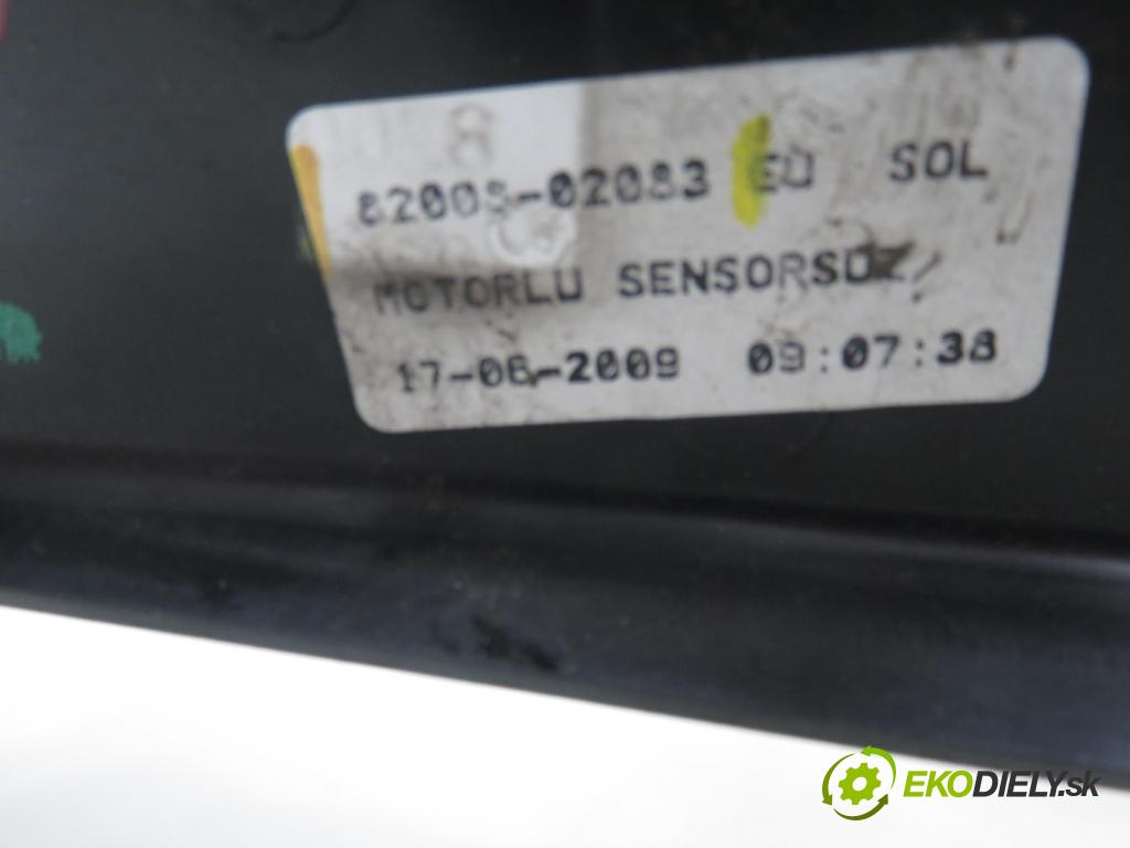RENAULT CLIO III Grandtour (KR0/1_) KOMBI 2009 65,00 1.5 dCi - K9K 772 1461,00 zpětné zrcátko LE 8200802083
