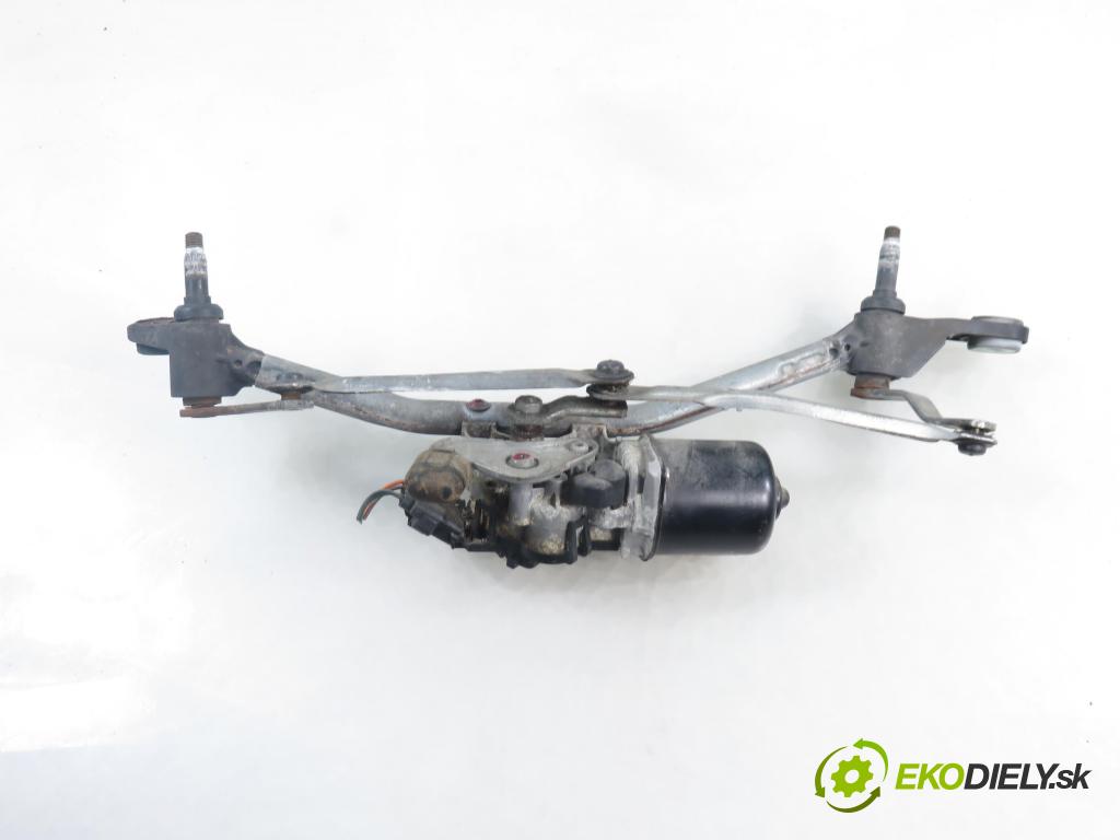 RENAULT CLIO III Grandtour (KR0/1_) KOMBI 2009 65,00 1.5 dCi - K9K 772 1461,00 MECHANISMUS/ motorek stěračů 53567502