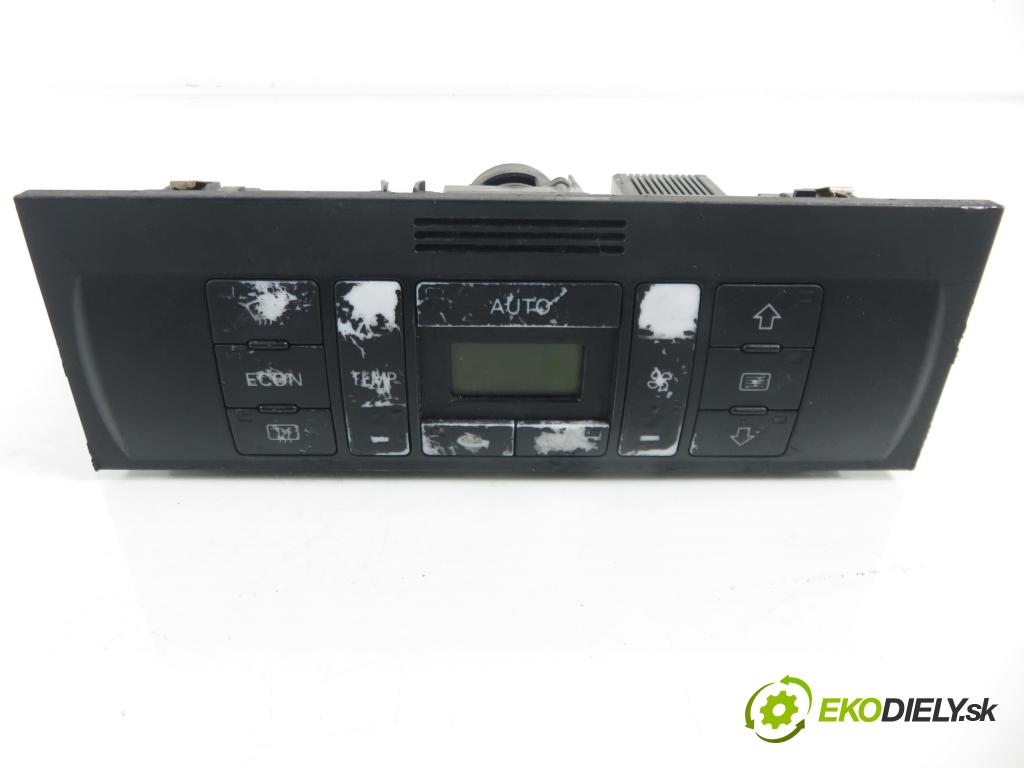 AUDI A2 (8Z0) HB 2001 55,00 1.4 TDI - AMF 1422,00 Panel kúrenia KLIMATRONIK 8Z0820043D