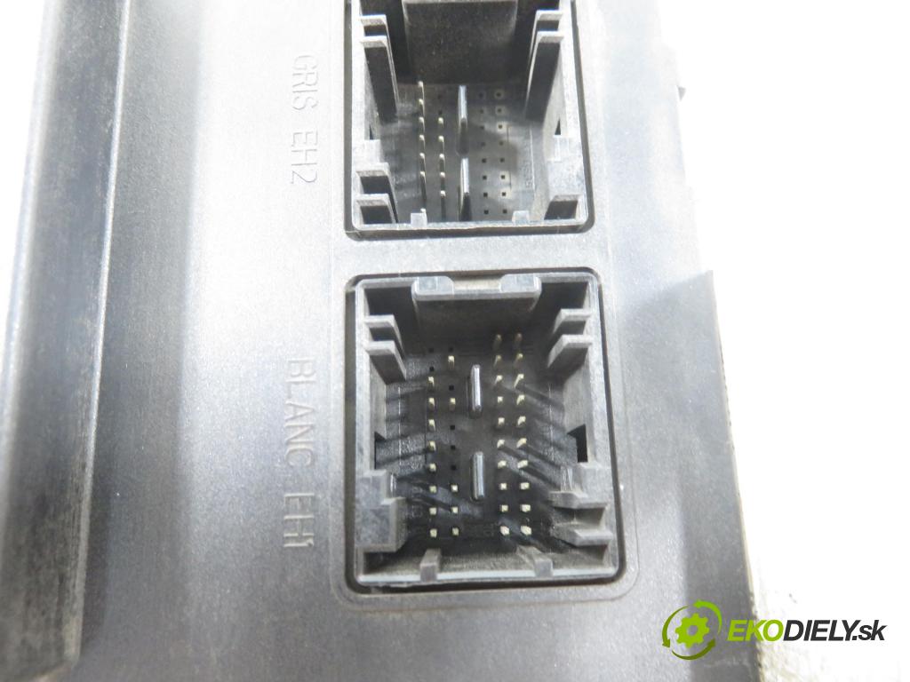 CITROEN BERLINGO / BERLINGO FIRST nadwozie wielkoprzestrzenne (MPV) KOMBIVAN 2006 55,00 1.6 HDI 75 (MF9HW) - 9HW (DV6BTED4) 1560,00 MODUL BSI S118085220E