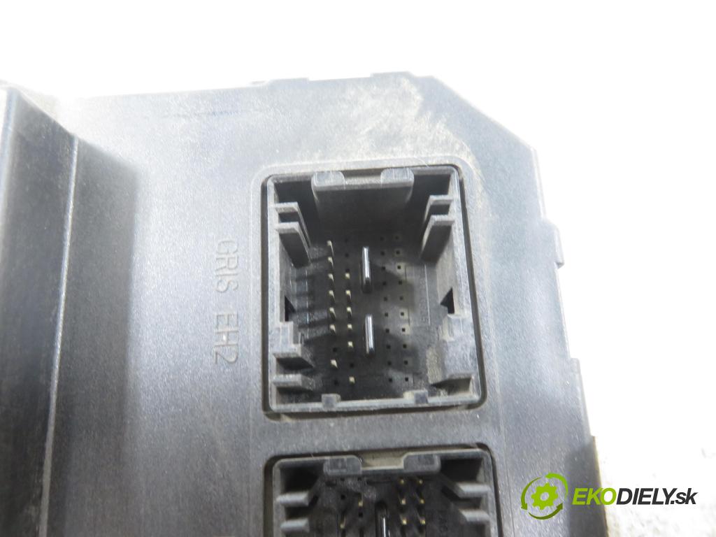 CITROEN BERLINGO / BERLINGO FIRST nadwozie wielkoprzestrzenne (MPV) KOMBIVAN 2006 55,00 1.6 HDI 75 (MF9HW) - 9HW (DV6BTED4) 1560,00 MODUL BSI S118085220E