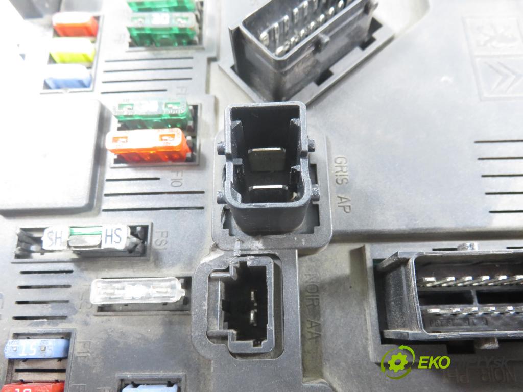 CITROEN BERLINGO / BERLINGO FIRST nadwozie wielkoprzestrzenne (MPV) KOMBIVAN 2006 55,00 1.6 HDI 75 (MF9HW) - 9HW (DV6BTED4) 1560,00 MODUL BSI S118085220E