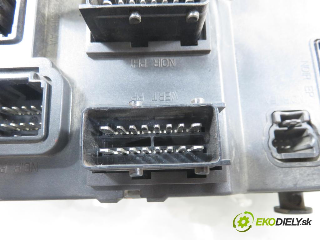 CITROEN BERLINGO / BERLINGO FIRST nadwozie wielkoprzestrzenne (MPV) KOMBIVAN 2006 55,00 1.6 HDI 75 (MF9HW) - 9HW (DV6BTED4) 1560,00 MODUL BSI S118085220E