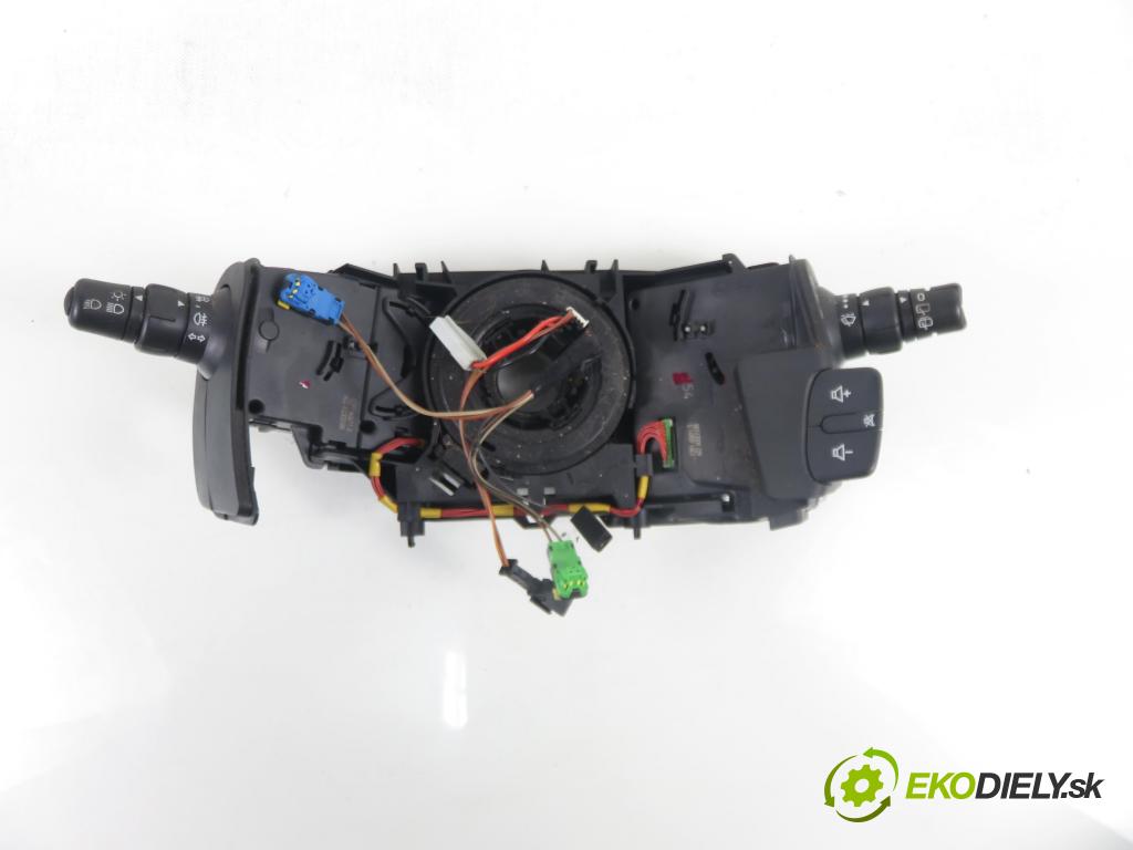 RENAULT CLIO III Grandtour (KR0/1_) KOMBI 2009 65,00 1.5 dCi - K9K 772 1461,00 PAKA/ŘAZENÍ/SADA: 8200627615 ; 8200627578K