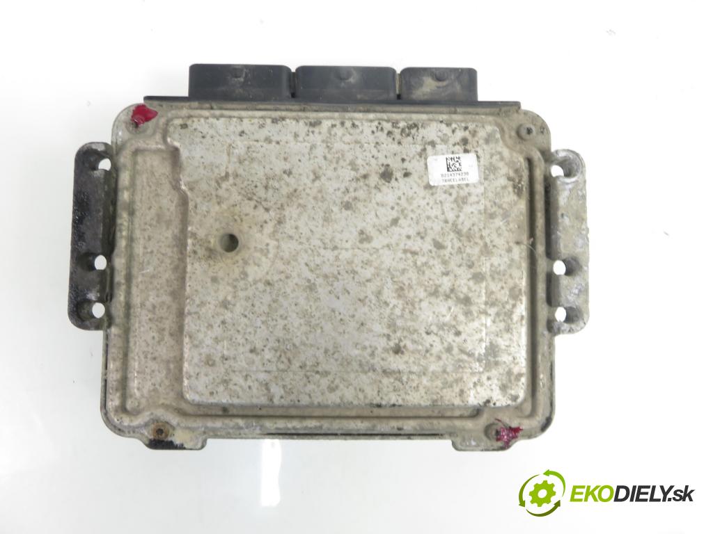 RENAULT MASTER II Skrzynia (FD) FURGON 2007 88,00 2.5 dCi 120 - G9U 650 2464,00 Riadiaca jednotka Motor 0281013364