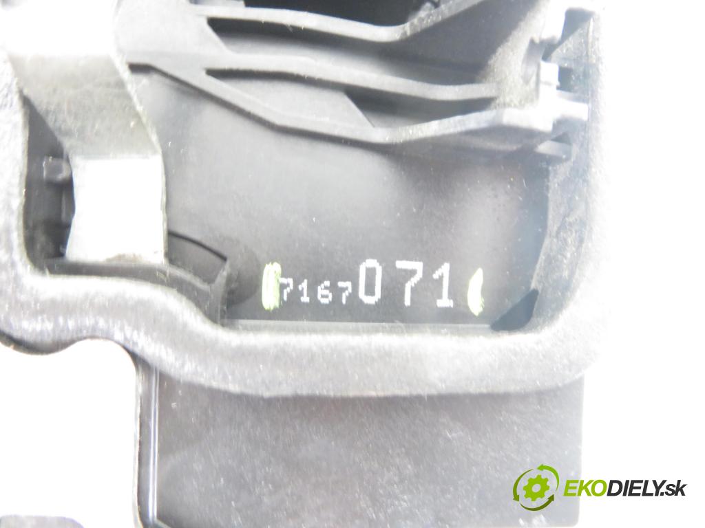 BMW 5 (E60) SEDAN 2006 170,00 530 xd 231 - M57 D30 (306D3) 2993,00 zámok 7167071