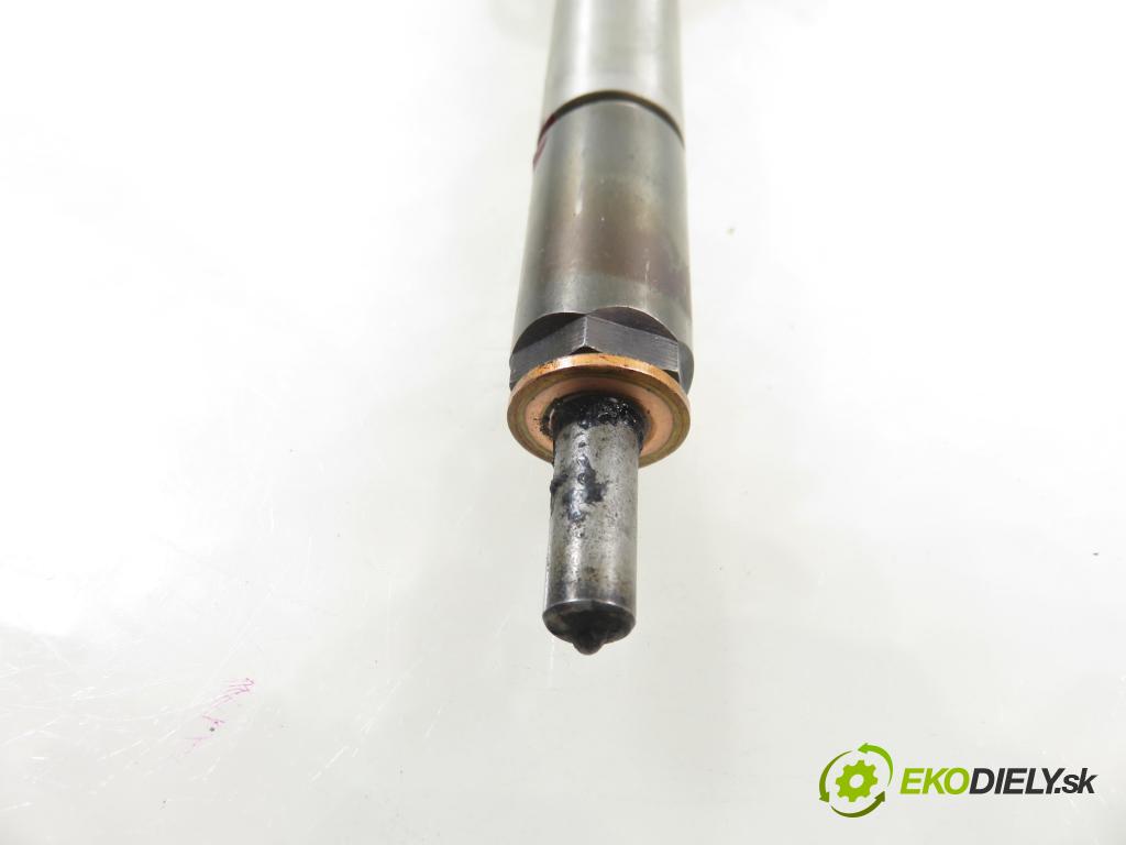 PEUGEOT 307 Break (3E) KOMBI 2004 0,00 2.0 HDi 135 - RHR (DW10BTED4) 1997,00 vstrekovač 9647247280 (Vstrekovač paliva)