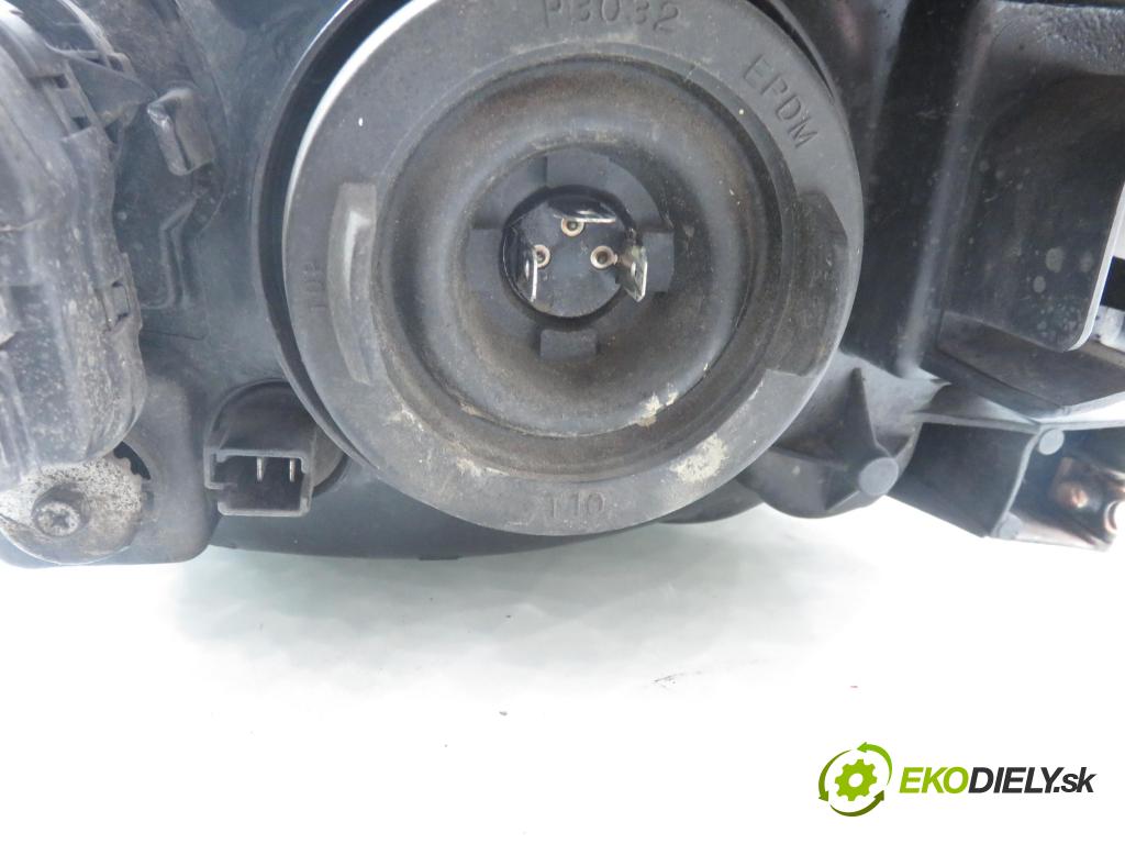 FIAT SEDICI (189_) CROSSOVER 2010 88,00 1.6 16V 120  4x4 - M16A 1586,00 Svetlo PP