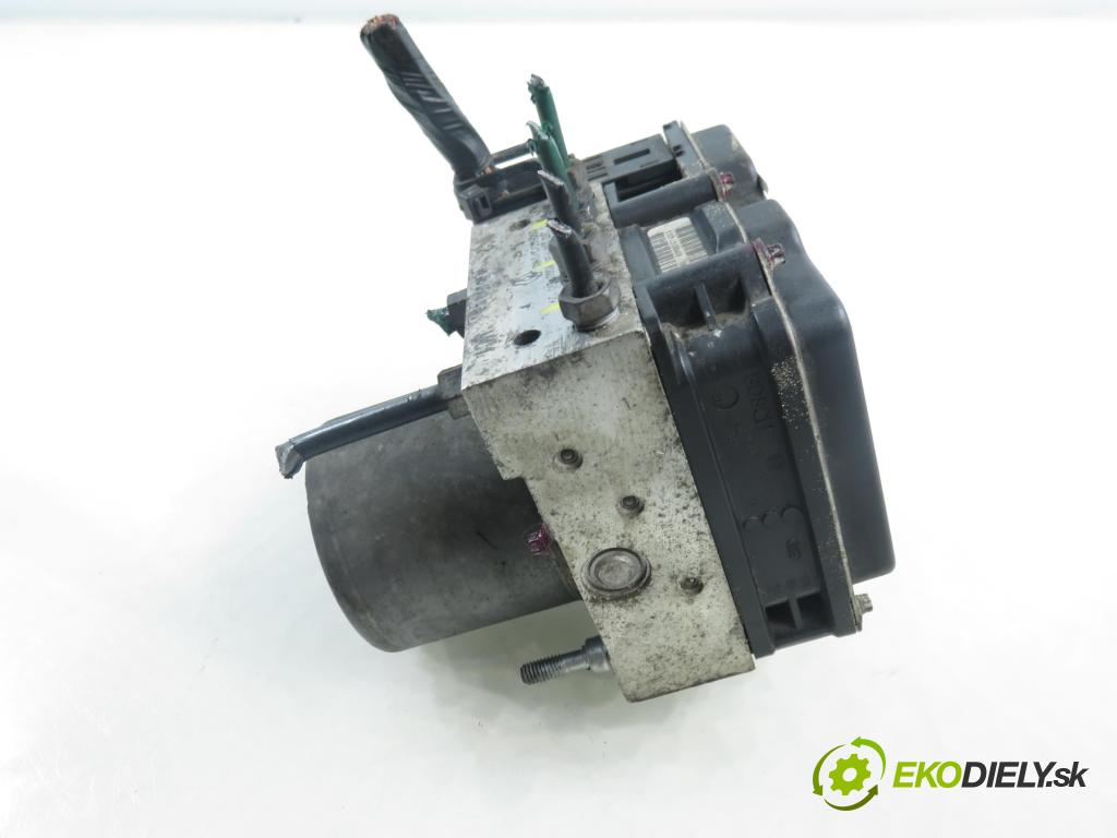 RENAULT CLIO III Grandtour (KR0/1_) KOMBI 2009 65,00 1.5 dCi - K9K 772 1461,00 Pumpa ABS 0265950788 ; 0265234754 ; 8200890129 (Pumpa ABS)