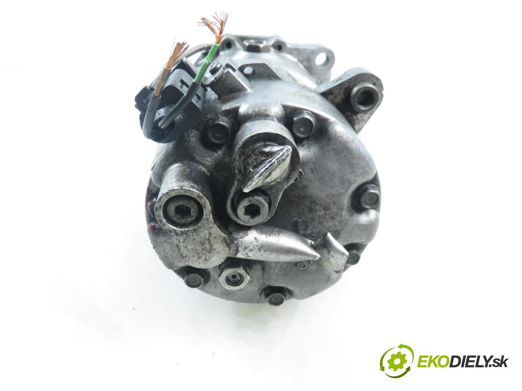 VW BORA (1J2) SEDAN 1999 66,00 1.9 TDI - AGR 1896,00 KOMPRESOR: klimatizace 1J0820803F (Kompresor klimatizace)