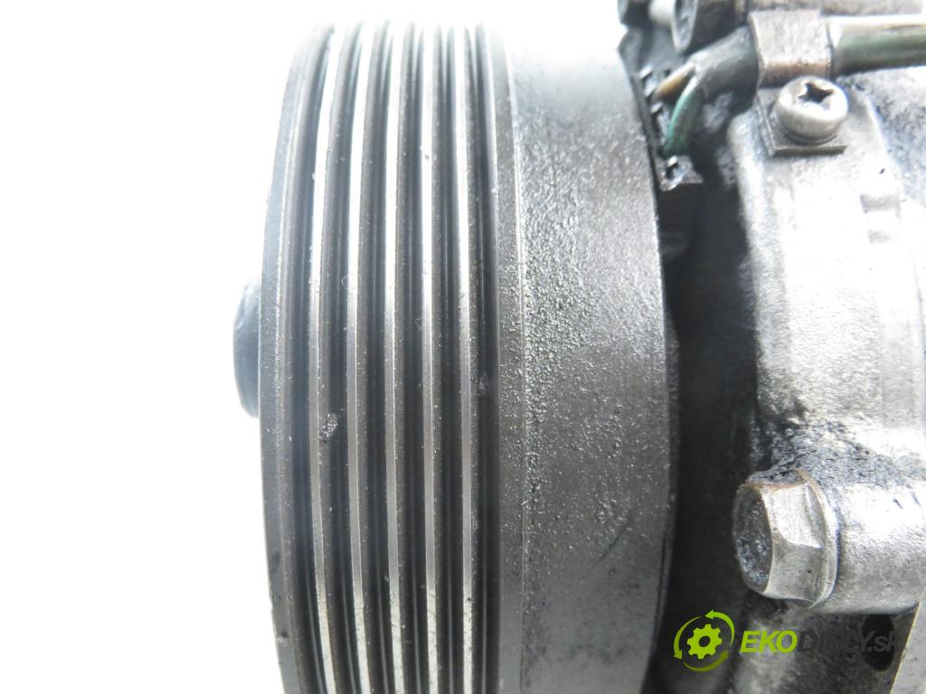 VW BORA (1J2) SEDAN 1999 66,00 1.9 TDI - AGR 1896,00 KOMPRESOR: klimatizace 1J0820803F (Kompresor klimatizace)