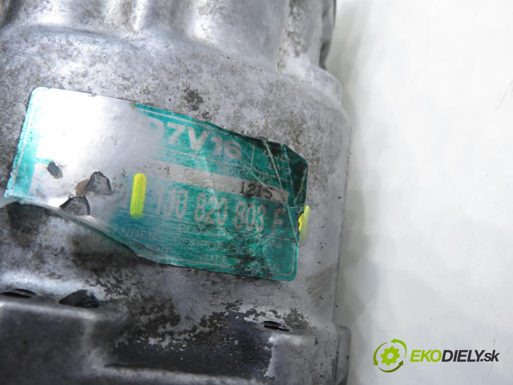 VW BORA (1J2) SEDAN 1999 66,00 1.9 TDI - AGR 1896,00 KOMPRESOR: klimatizace 1J0820803F (Kompresor klimatizace)