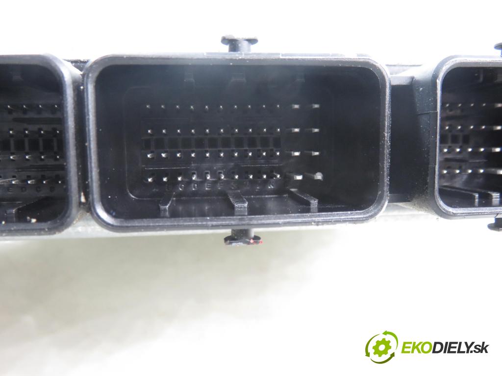 FORD GALAXY (WA6) MINIVAN 2006 92,00 1.8 TDCi - QYWA 1753,00 Riadiaca jednotka Motor 6G9112A650LE ; 5WS40419ET