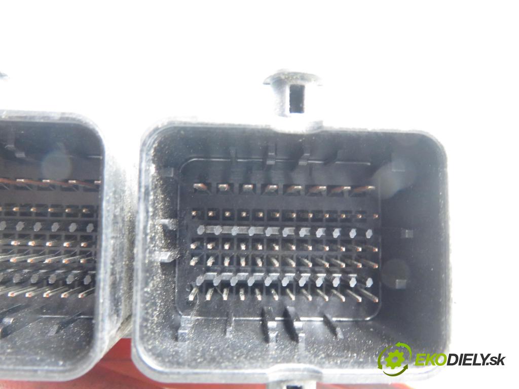 FIAT SEDICI (189_) CROSSOVER 2010 88,00 1.6 16V 120  4x4 - M16A 1586,00 Riadiaca jednotka Motor 3392055L20 ; 0261S04534
