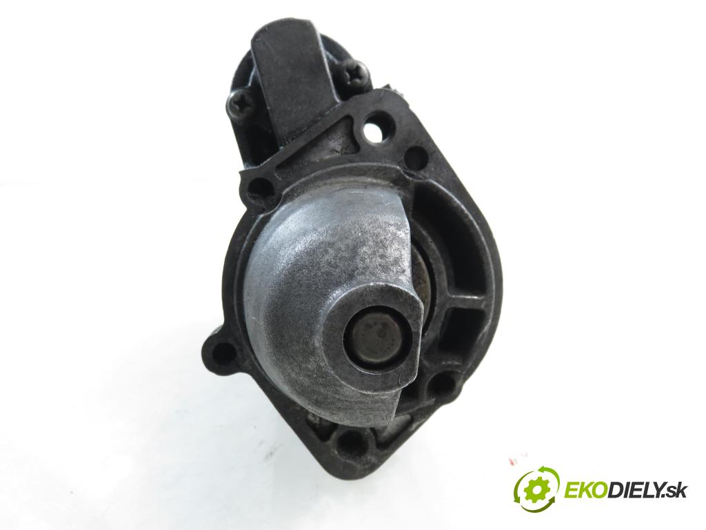 CHRYSLER PT CRUISER (PT_) HB 2004 89,00 2.2 CRD 121 - EDJ 2148,00 Štartér 05033125AB ; M002T85727C (Štartér)