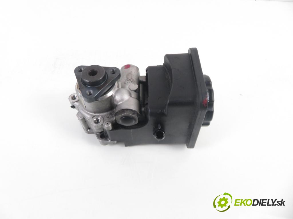 BMW 3 (E46) SEDAN 2000 100,00 320 d 136 - M47 D20 (204D1) 1951,00 Pumpa servočerpadlo 1095155 ; 7691900513 (Servočerpadlo)
