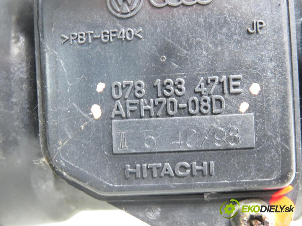 AUDI A6 Avant (4B5, C5) KOMBI 1999 121,00 2.4 - ARJ 2393,00 váha vzduchu vzduchu 078133471E ; AFH7008D