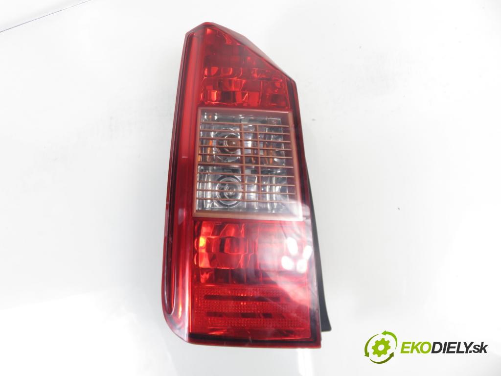 FIAT IDEA (350_) HB 2004 70,00 1.4 16V 95 - 843 A1.000 1368,00 Svetlo ľavé zadné 46829509