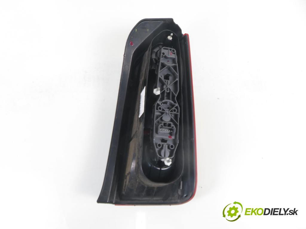 FIAT IDEA (350_) HB 2004 70,00 1.4 16V 95 - 843 A1.000 1368,00 Svetlo ľavé zadné 46829509