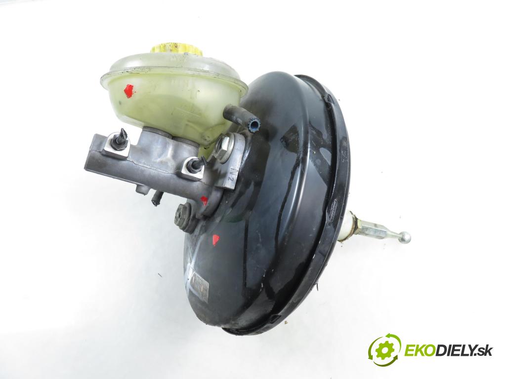 AUDI A6 Avant (4B5, C5) KOMBI 1999 121,00 2.4 - ARJ 2393,00 posilovač 4B0612105 (Servočerpadlo)