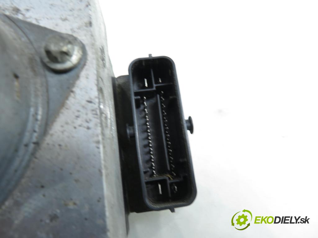 FORD GALAXY (WA6) MINIVAN 2006 92,00 1.8 TDCi - QYWA 1753,00 Pumpa ABS 6G912C405AJ (Pumpa ABS)