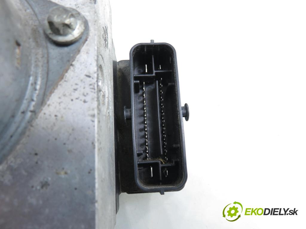 FORD GALAXY (WA6) MINIVAN 2006 92,00 1.8 TDCi - QYWA 1753,00 Pumpa ABS 6G912C405AJ (Pumpa ABS)