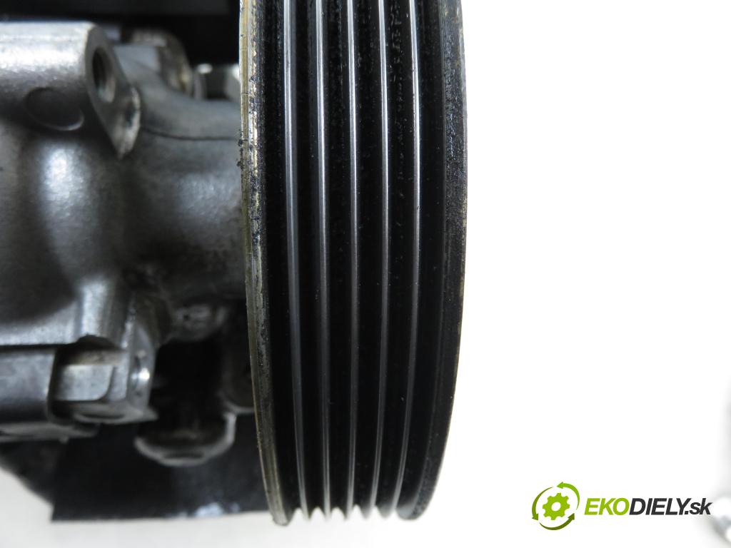 PEUGEOT 206 liftback (2A/C) HB 2000 440,00 1.1 i - HFX (TU1JP) 1124,00 Pumpa servočerpadlo 9636868880 ; 26079836QN (Servočerpadlo)