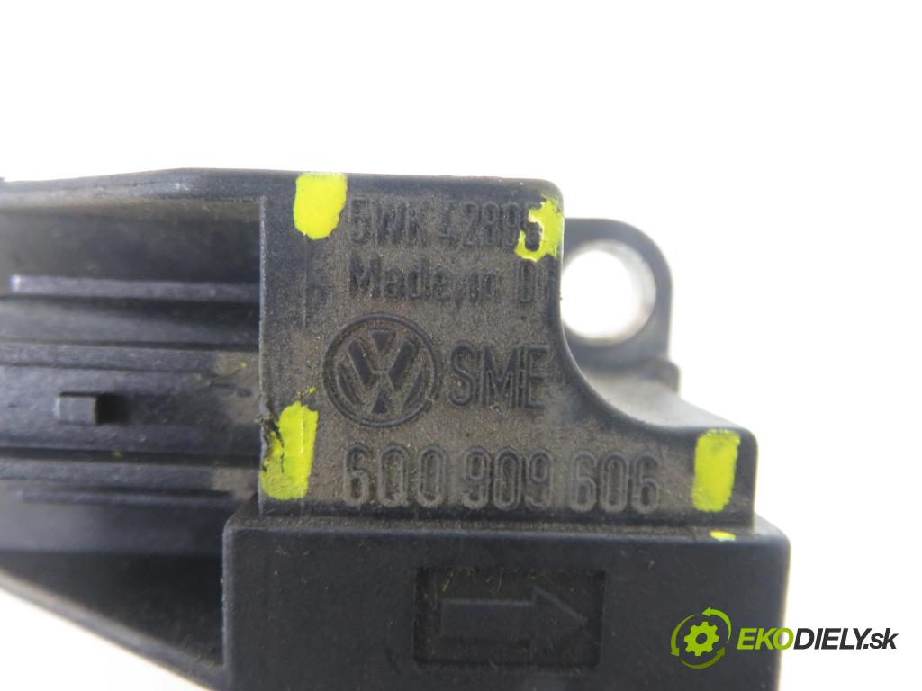 VW SHARAN (7M8, 7M9, 7M6) VAN 2003 96,00 1.9 TDI PD 130 - ASZ 1896,00 Snímač nárazu 5WK42895 ; 6Q0909606 (Snímač nárazu)