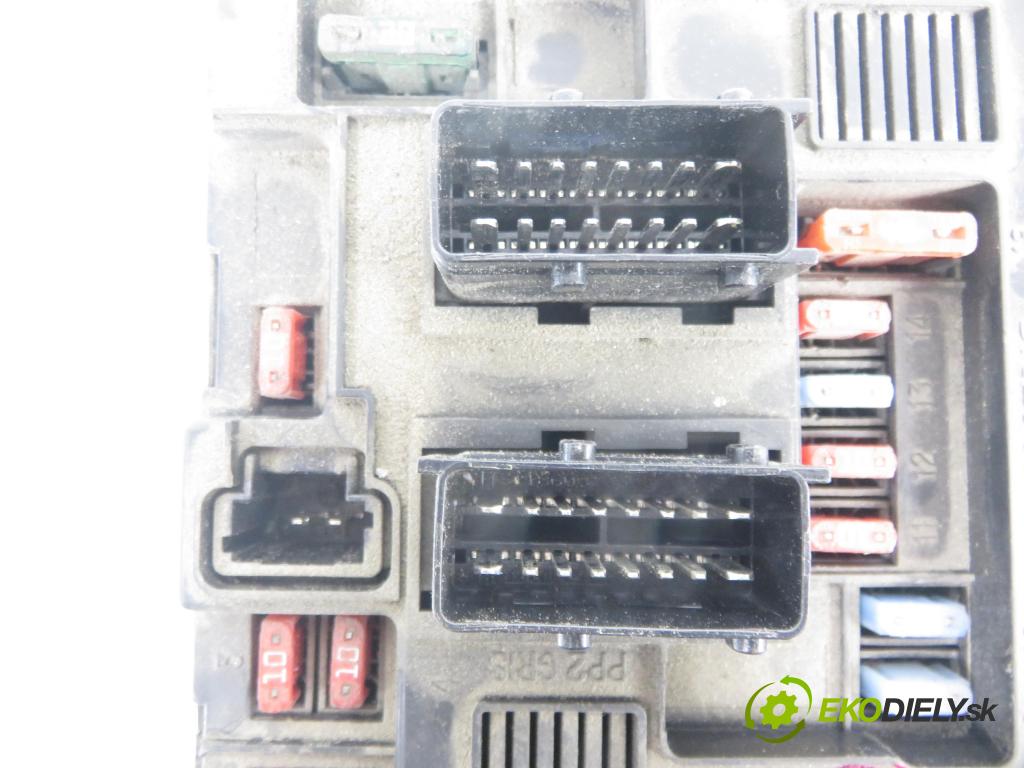 PEUGEOT PARTNER Skrzynia (5_, G_) KOMBIVAN 2008 55,00 1.6 HDi 75 - 9HW (DV6BTED4) 1560,00 MODUL BSM U118470002J ; 9650618580