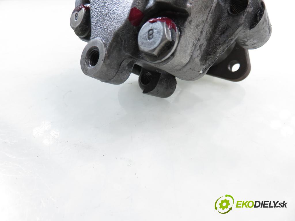 VW PASSAT B5.5 (3B3) SEDAN 2003 96,00 1.9 TDI - AWX 1896,00 Pumpa servočerpadlo  (Servočerpadlo)