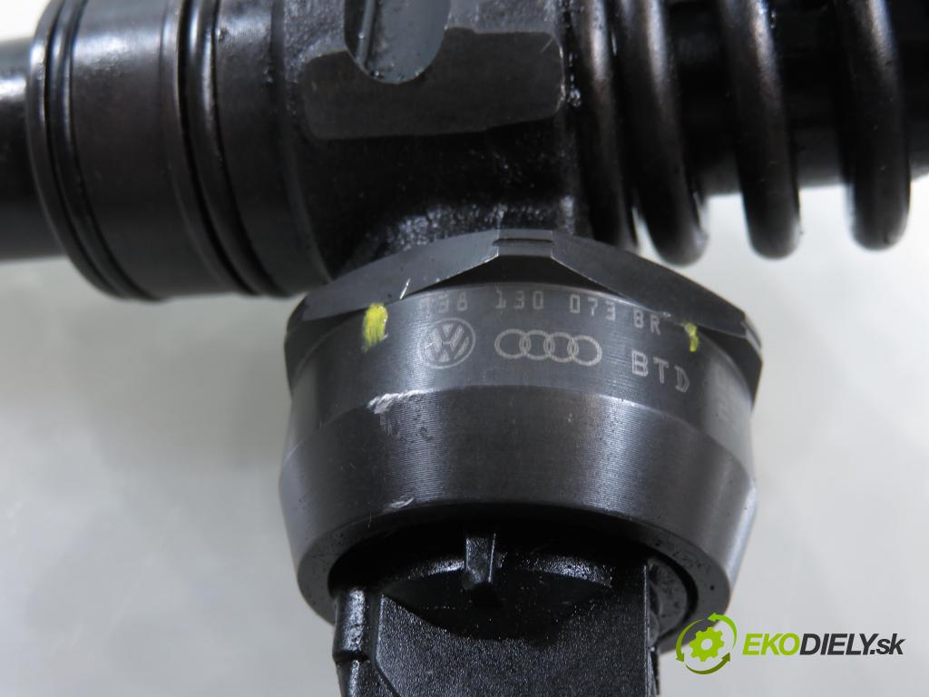 VW CADDY III Variant (2KB, 2KJ, 2CB, 2CJ) FURGON 2008 51,00 2.0 SDI - BST 1968,00 Vstrekovač 038130073BR ; 0414720232 (Vstrekovač paliva)