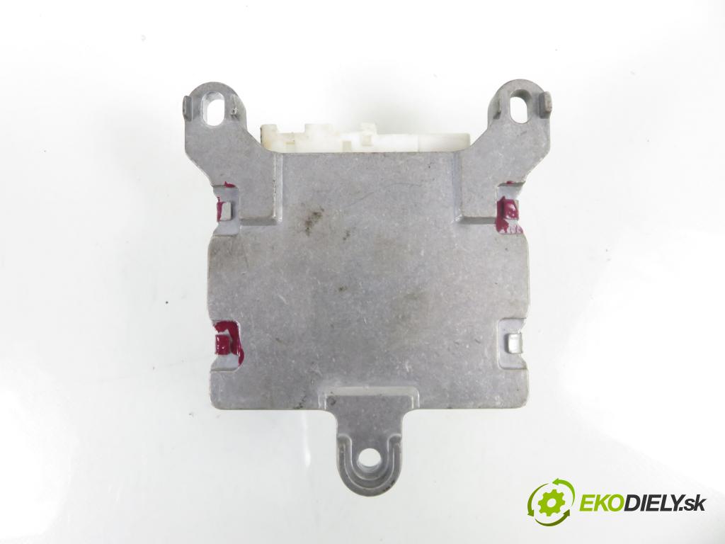 PEUGEOT 107 (PM_, PN_) HB 2006 50,00 1.0 68 - CFB (1KR) 998,00 Riadiaca jednotka servočerpadlo 896500H010 ; 6900000521 (Riadiaca jednotka)