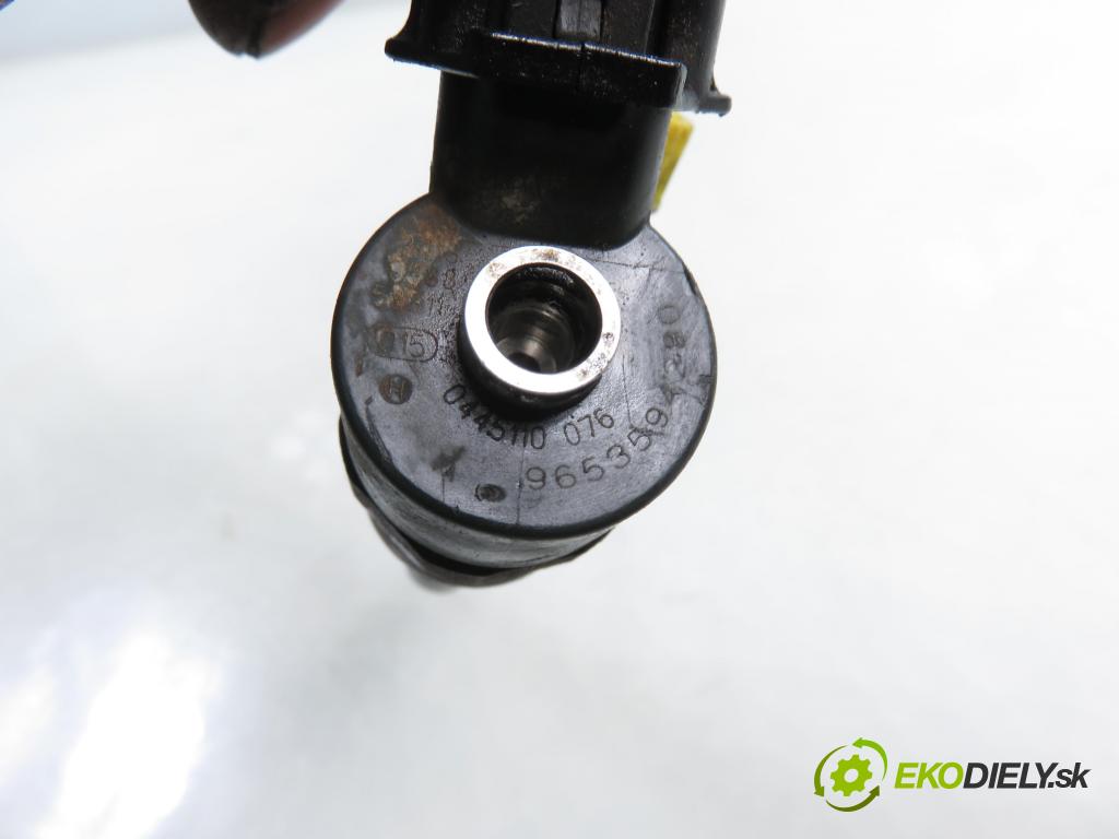 PEUGEOT BOXER Skrzynia (244) FURGON 2005 74,00 2.2 HDi - 4HY (DW12UTED) 2179,00 vstrekovač 0445110076 (Vstrekovač paliva)