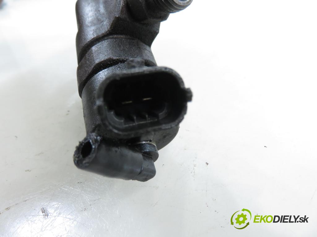 PEUGEOT BOXER Skrzynia (244) FURGON 2005 74,00 2.2 HDi - 4HY (DW12UTED) 2179,00 vstrekovač 0445110076 (Vstrekovač paliva)