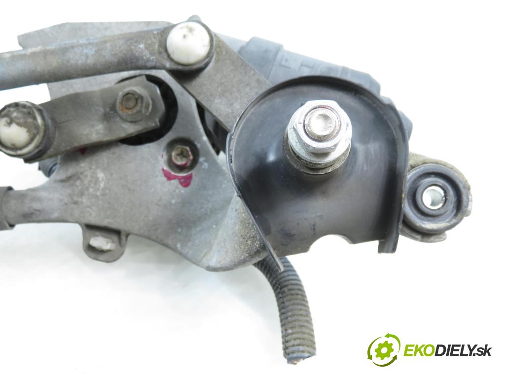 TOYOTA RAV 4 III (_A3_) SUV 2007 130,00 2.2 D 4WD 177 - 2AD-FHV 2231,00 Mechanizmus stieračov predný 8511042150 (Motorček stieračov predný)