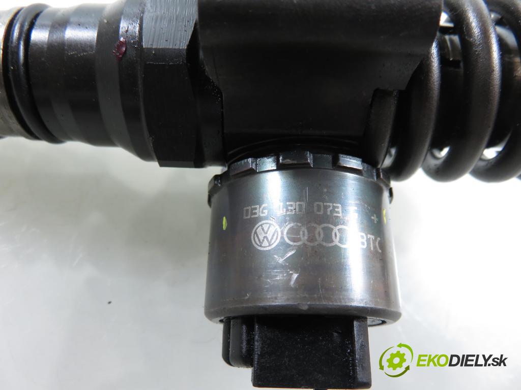 VW GOLF V (1K1) HB 2007 103,00 2.0 TDI 16V 4motion - BKD 1968,00 Vstrekovač 03G130073G ; 0414720404 (Vstrekovač paliva)