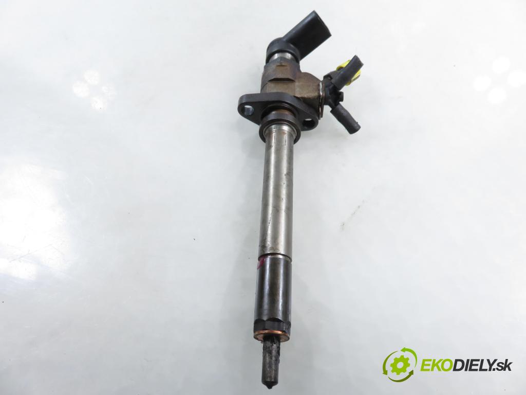 PEUGEOT 307 Break (3E) KOMBI 2004 0,00 2.0 HDi 135 - RHR (DW10BTED4) 1997,00 vstrekovač 9647247280 (Vstrekovač paliva)