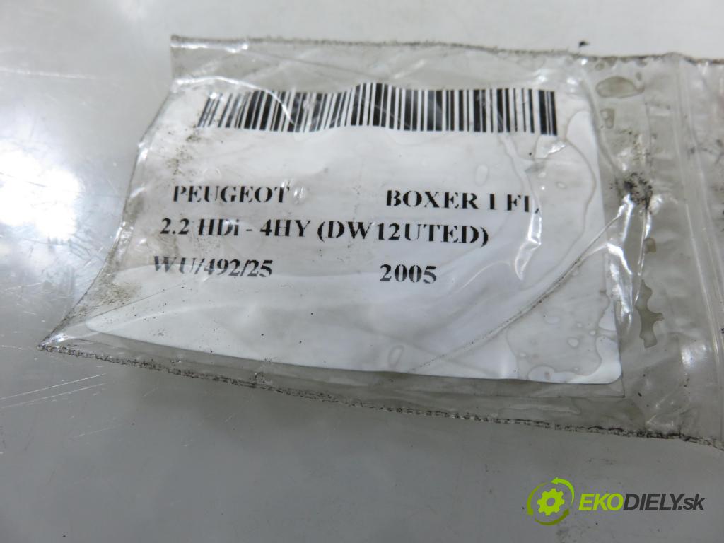 PEUGEOT BOXER Skrzynia (244) FURGON 2005 74,00 2.2 HDi - 4HY (DW12UTED) 2179,00 vstrekovač 0445110076 ; 9641742880 (Vstrekovač paliva)