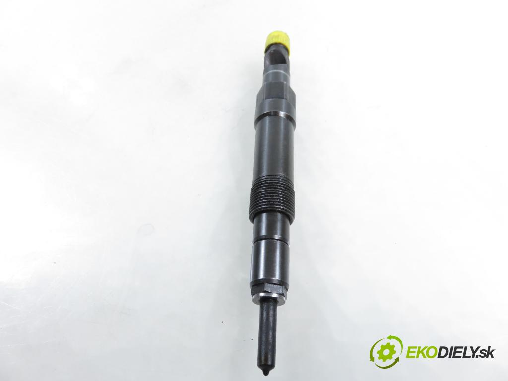 FORD TRANSIT Furgon (FA_ _) BUS 2005 63,00 2.0 DI 86 - F3FA 1998,00 vstrekovač TJBB02601D (Vstrekovač paliva)