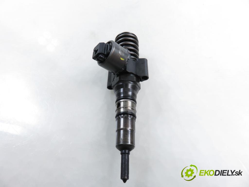 VW GOLF V (1K1) HB 2007 103,00 2.0 TDI 16V 4motion - BKD 1968,00 Vstrekovač 03G130073G ; 0414720404 (Vstrekovač paliva)