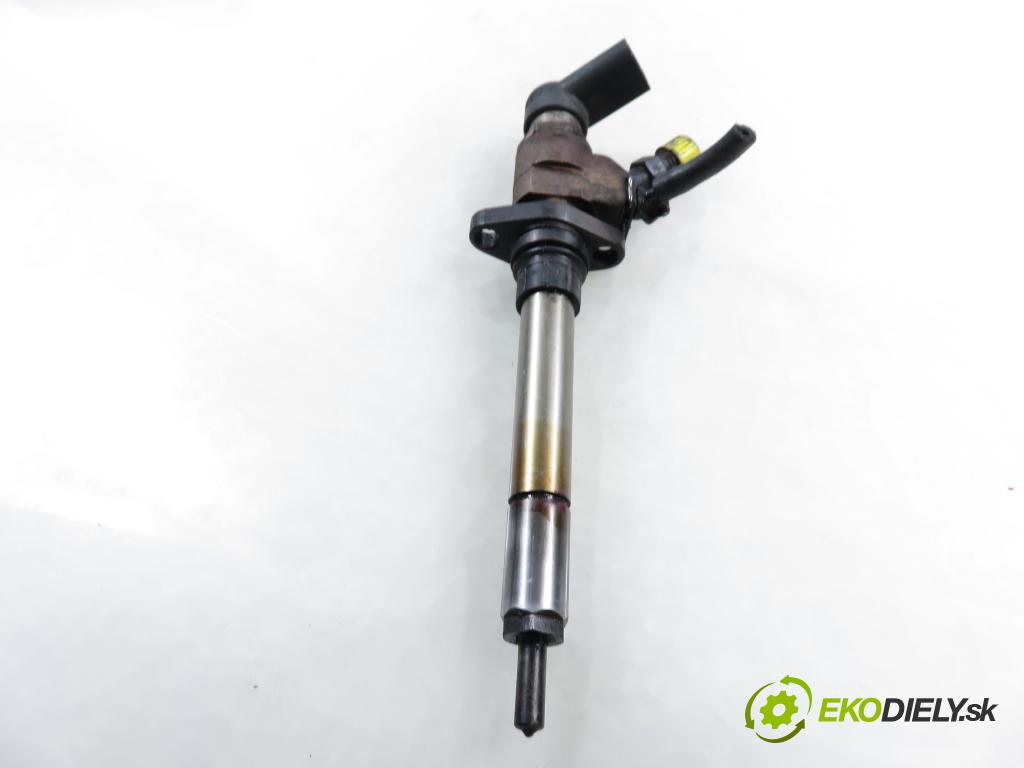 PEUGEOT 407 (6D_) SEDAN 2005 100,00 2.0 HDi 135 - RHR 1997,00 vstrekovač 9647247280 (Vstrekovač paliva)