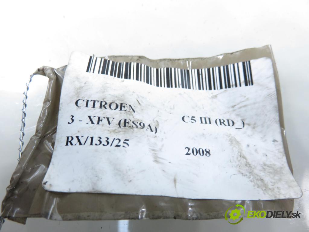 CITROEN C5 III (RD_) SEDAN 2008 155,00 3.0 V6 211 - XFV (ES9A) 2946,00 pumpa paliva