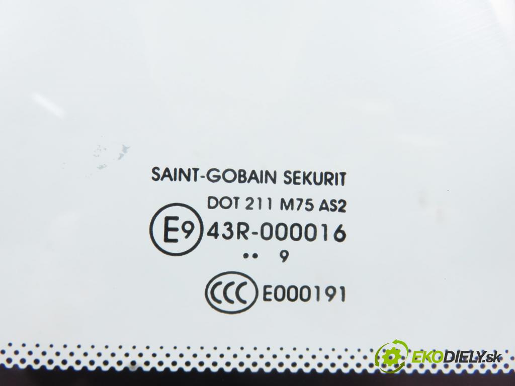 CITROEN BERLINGO MULTISPACE (B9) KOMBIVAN 2009 66,00 1.6 HDi 90 - 9HX (DV6ATED4) 1560,00 okno dveře posúvne P